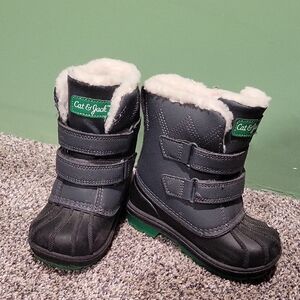 Cat & Jack Dark Gray Winter Boots with Green Trim